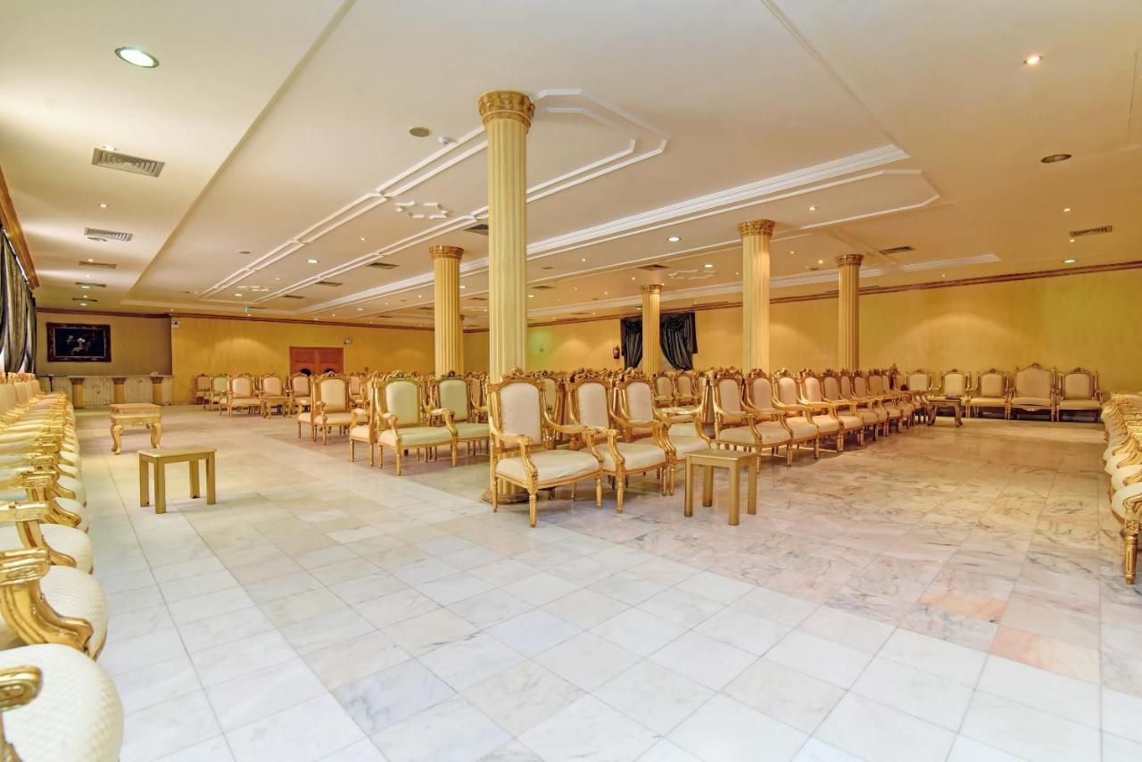 Hotel Capital O 419 Al Safeer